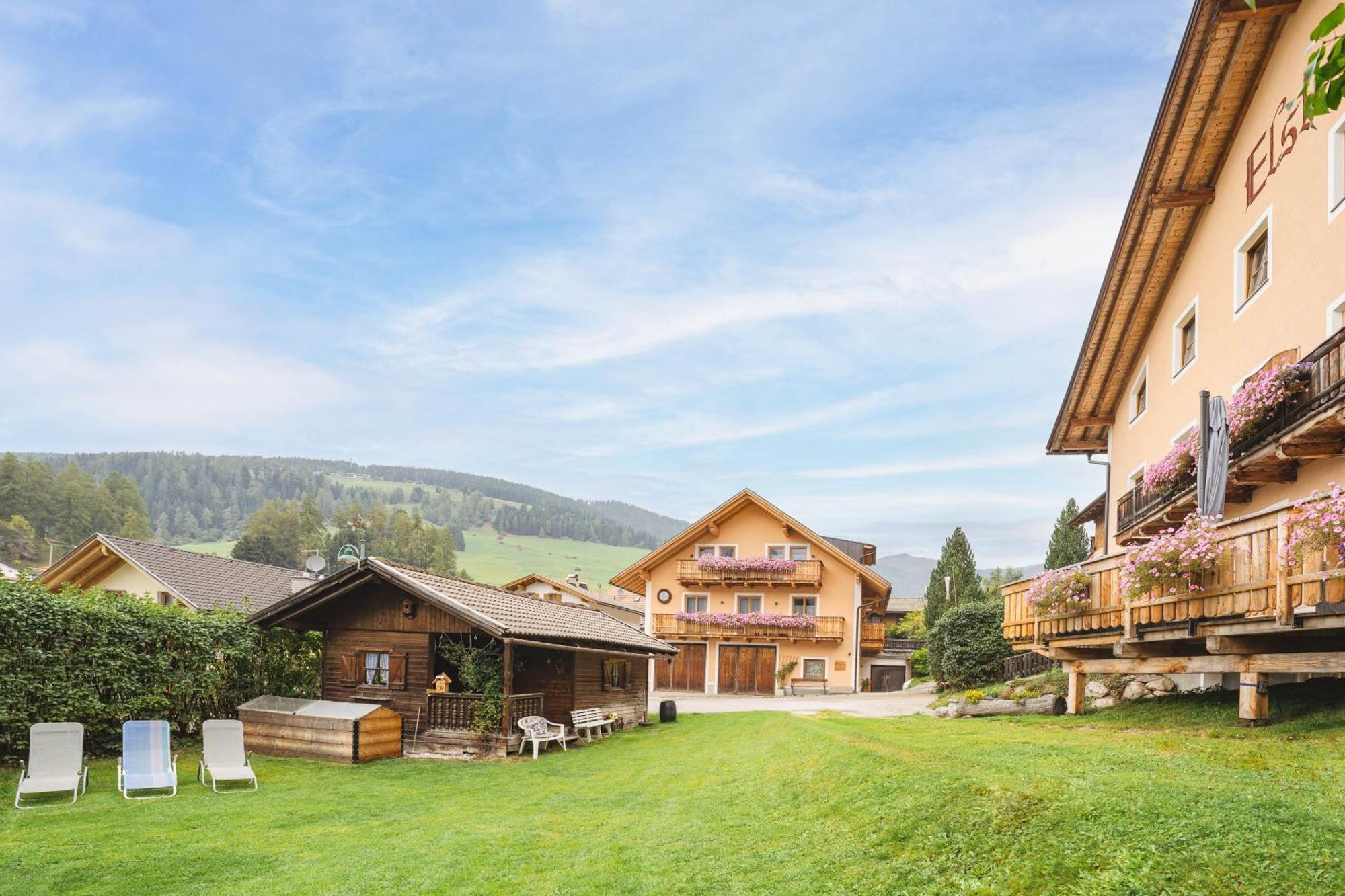 Apartmán Elslerhof Toblach Exteriér fotografie